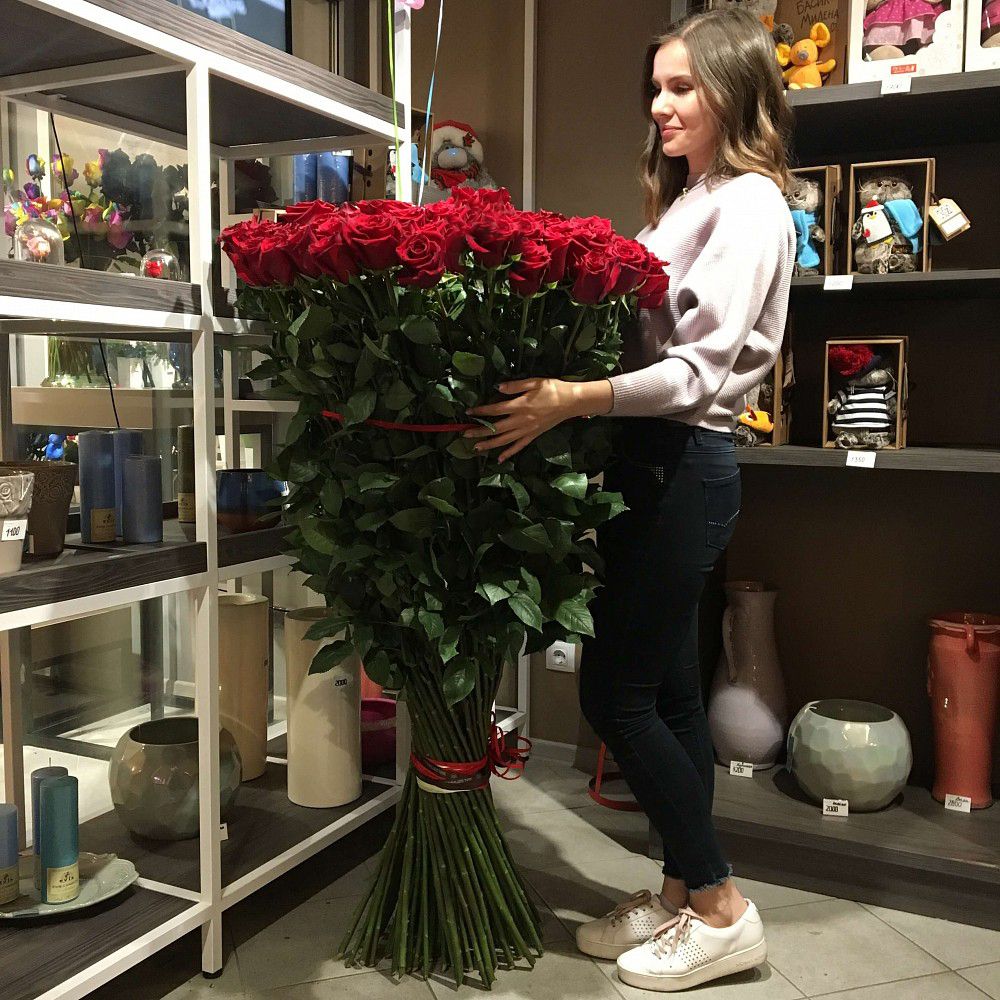 Высокие красные розы 1,5 метра